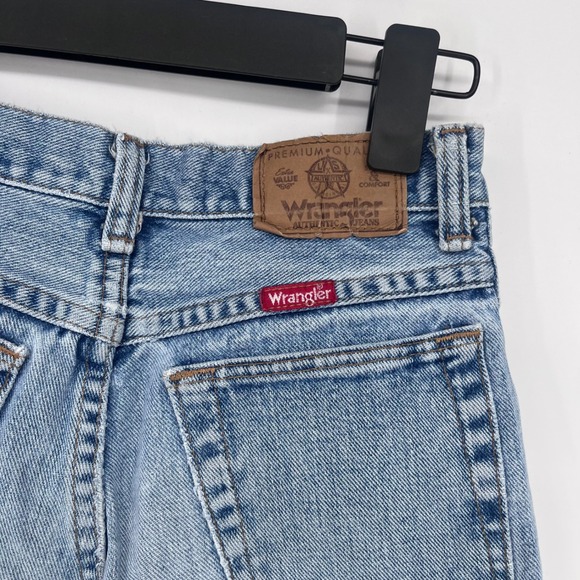 Vintage Wrangler High-Rise Jeans – Made in USA – Size 14 REG (Fits Modern 8–10) - Picture 4 of 7